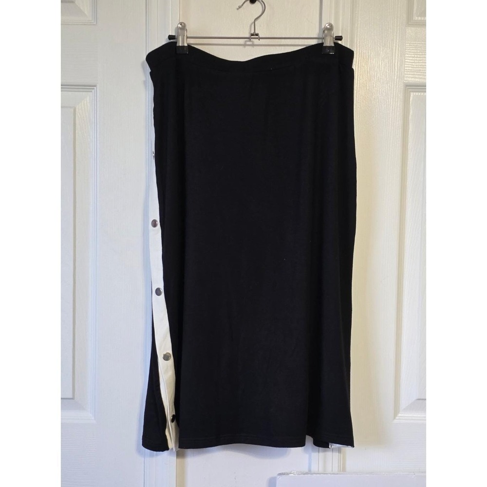 SHEIN Womens 3XL Black Midi Skirt White Snap Button Accent Casual Comfy